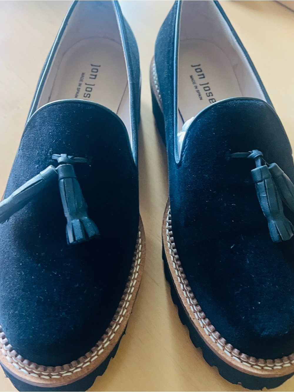 Womens Black Tassel Velvet Loafers